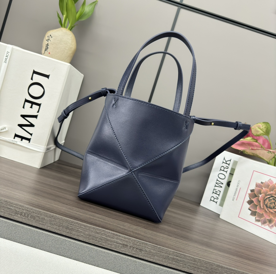 Loewe Shopping Bags